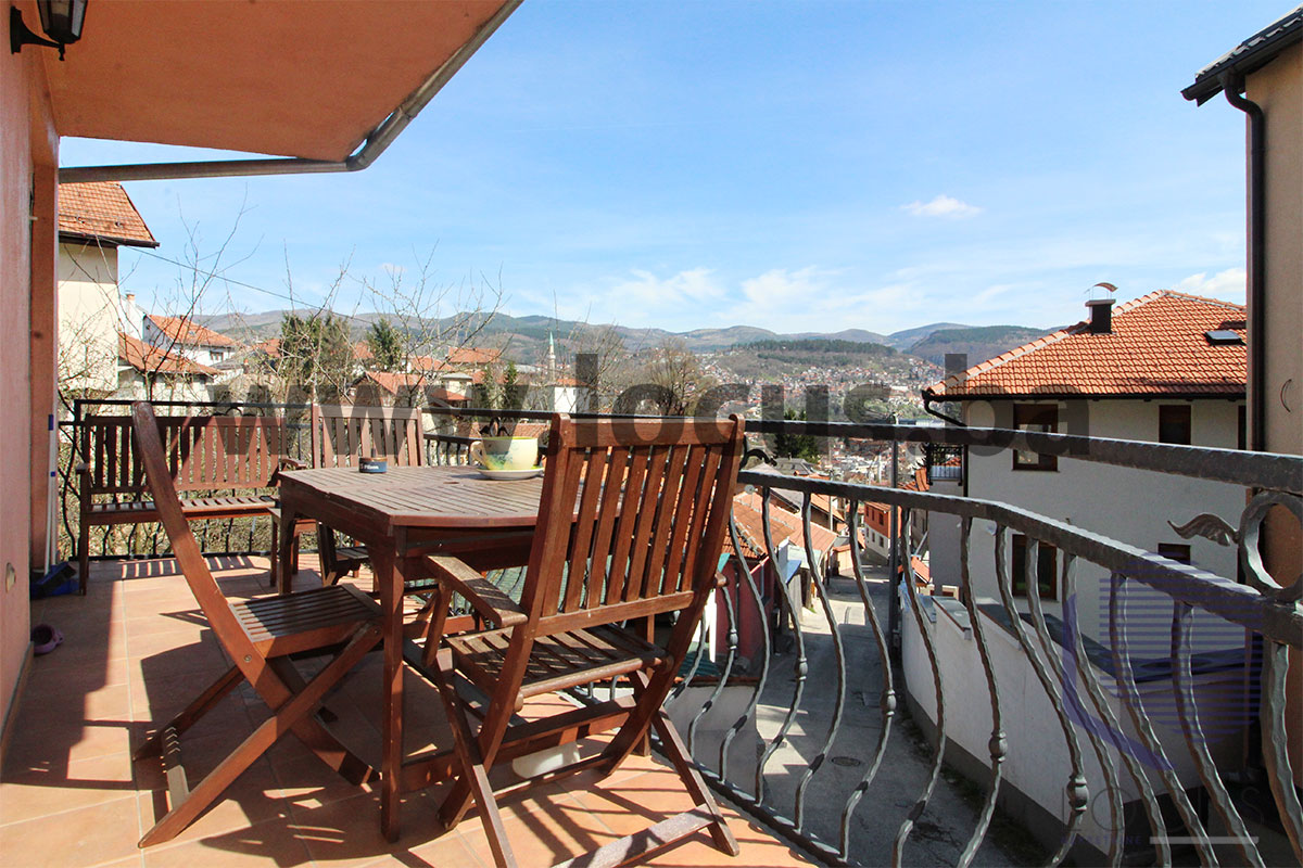 16 Balkon.jpg